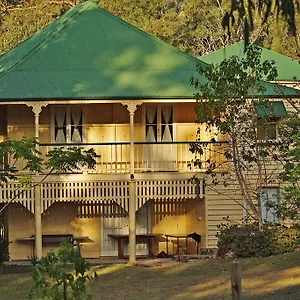 Mt Barney Lodge