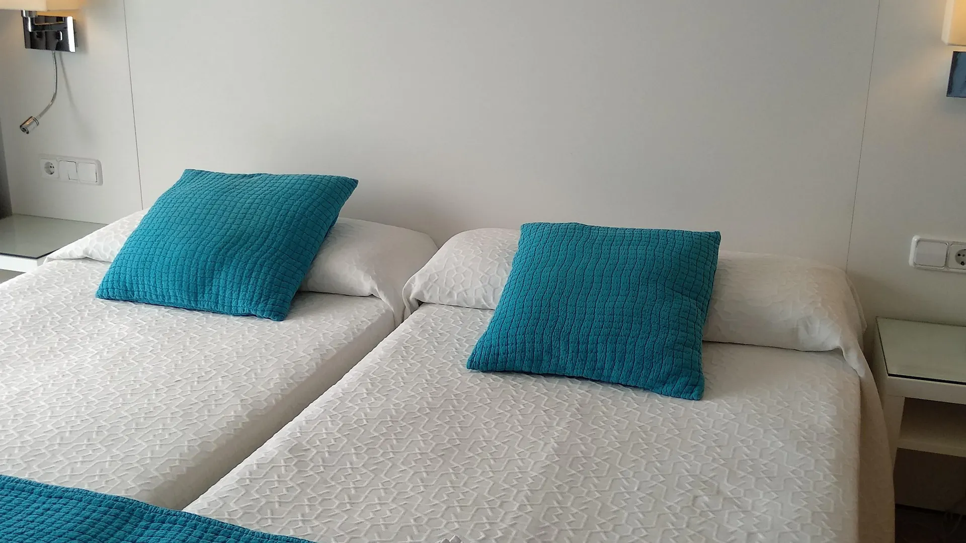 Aparthotel Nereida San Antonio